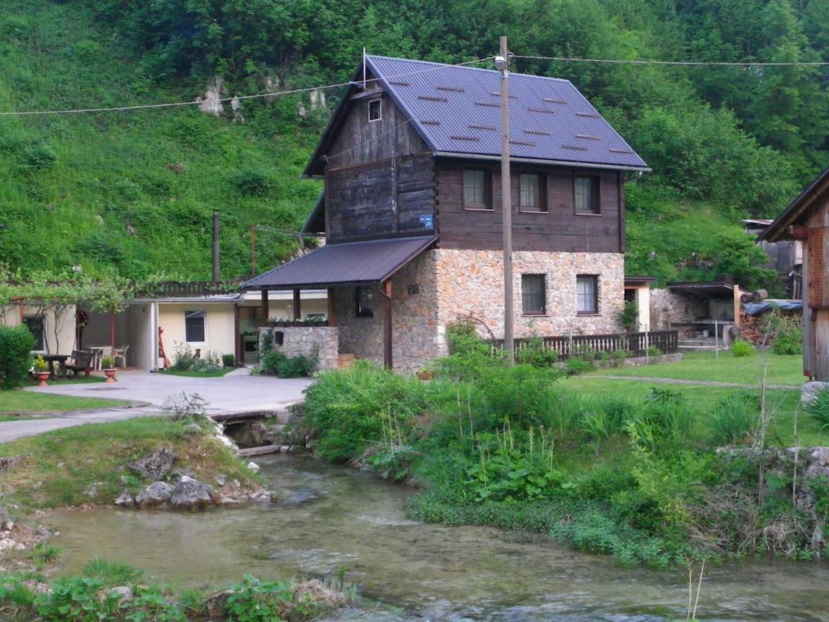 House Marijan Apartman Korana Kültér fotó